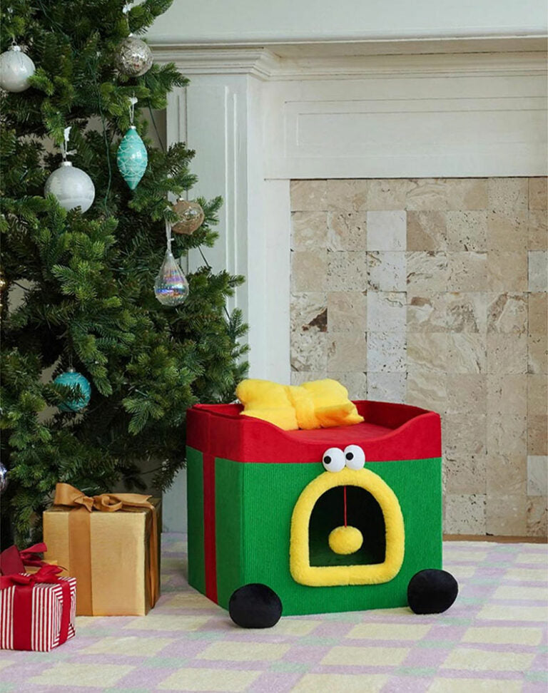 Foldable Christmas Gift Box Cat Bed